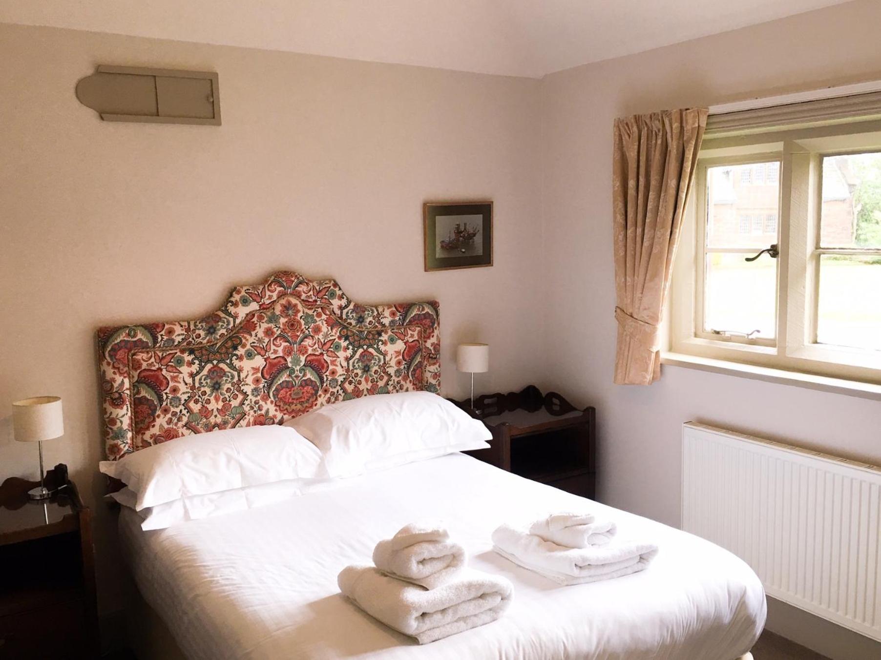 Thornton Manor - Holiday Cottages And Apartments เฮสวอลล์ ภายนอก รูปภาพ